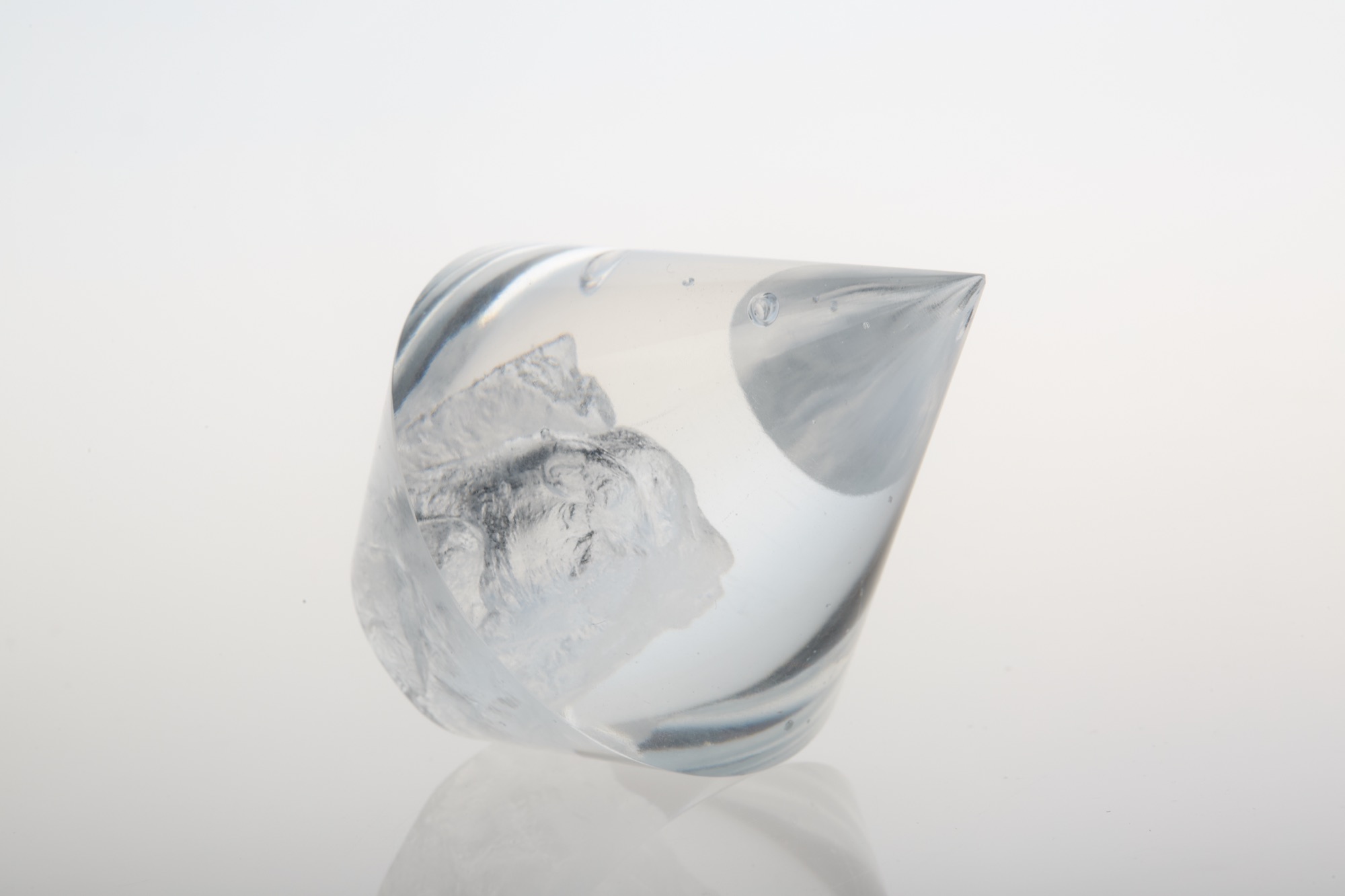 Hana Renko, Frozen Memories, Cast glass, 2025