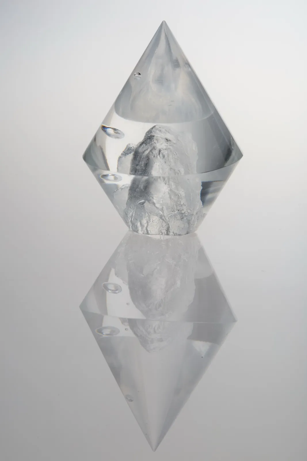 Hana Renko, Frozen Memories, Cast glass, 2025