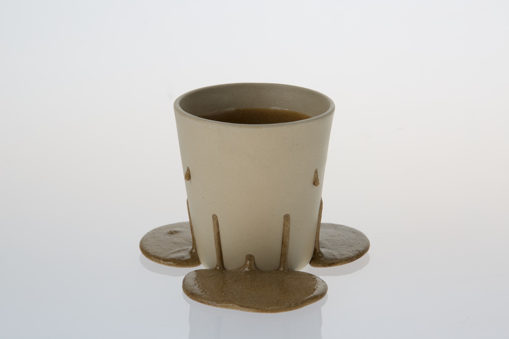 Hana Renko, Messy Morning, Stoneware, glazed, 2025