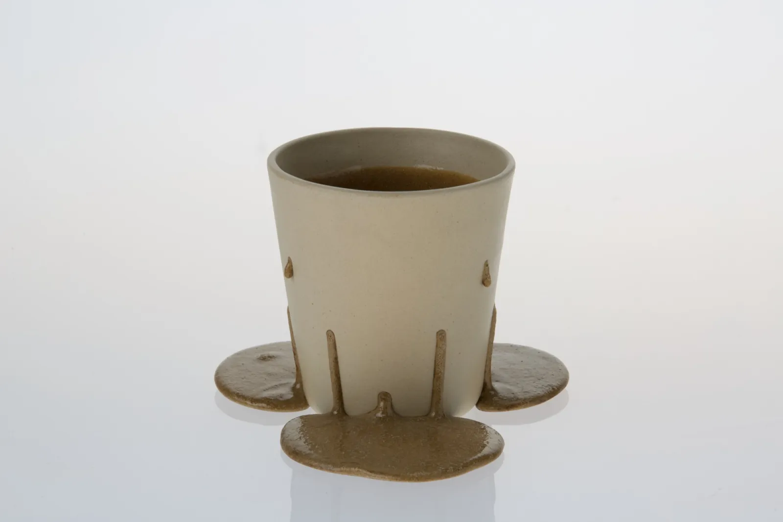 Hana Renko, Messy Morning, Stoneware, glazed, 2025