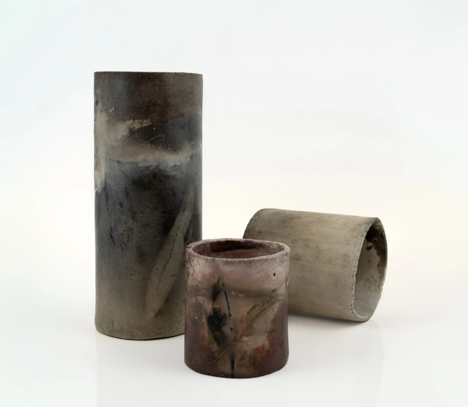Hana Renko, Playing with Fire, Stoneware and porcelain, barrel fired, 2026
