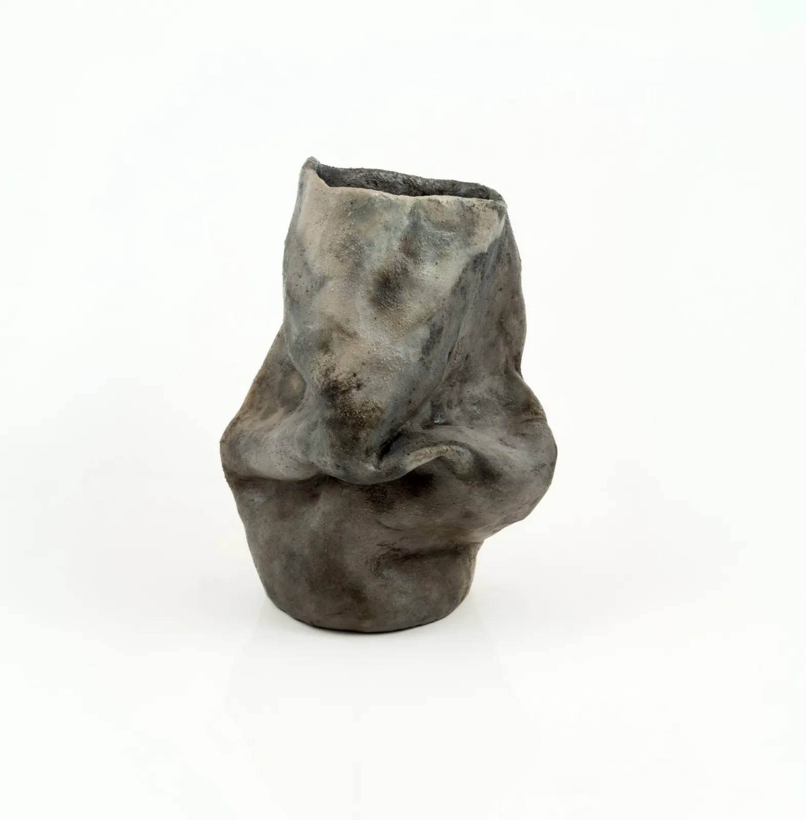 Hana Renko, Playing with Fire, Stoneware and porcelain, barrel fired, 2026