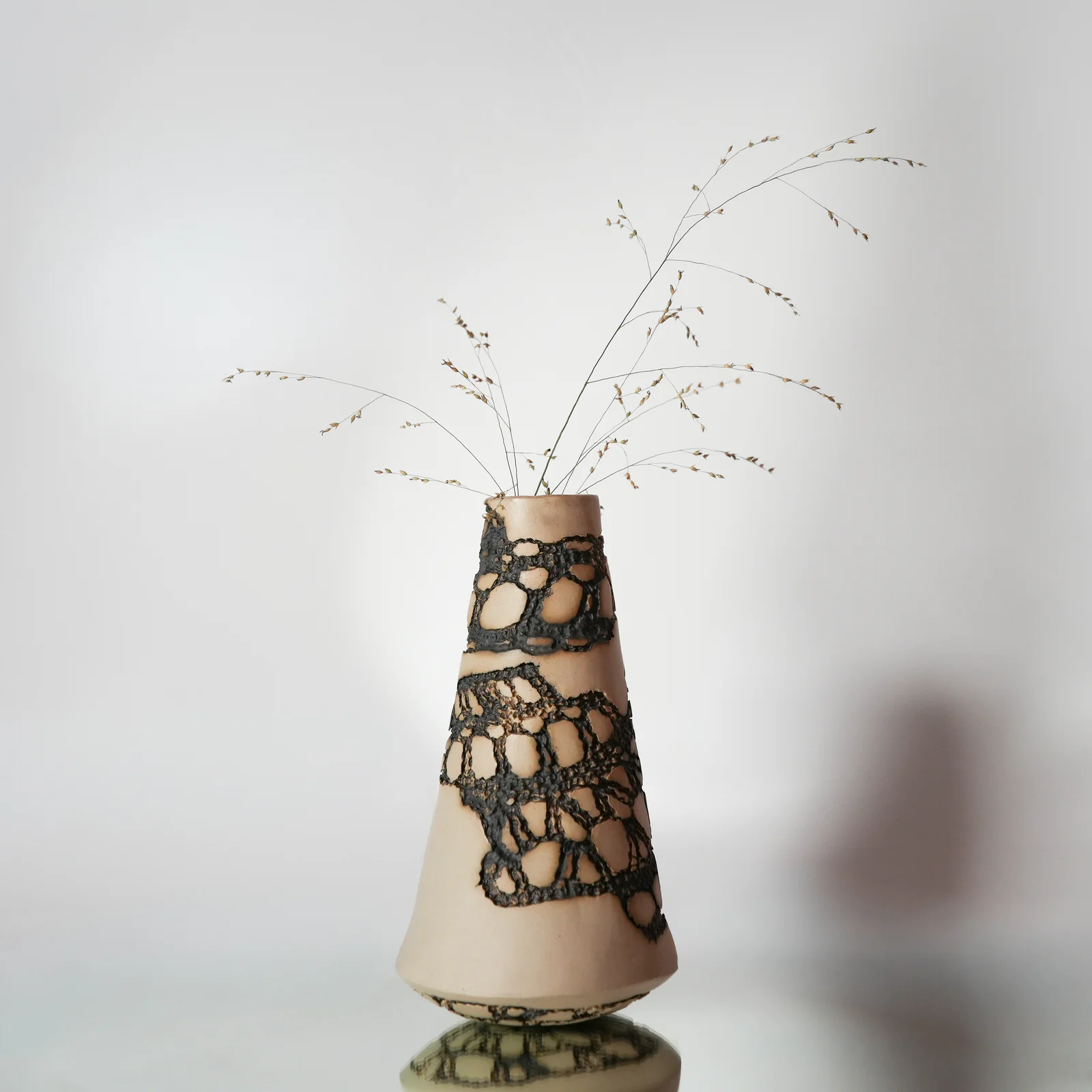 Hana Renko, Trace of Fire, Stoneware, oxides, glazed insides, 2026