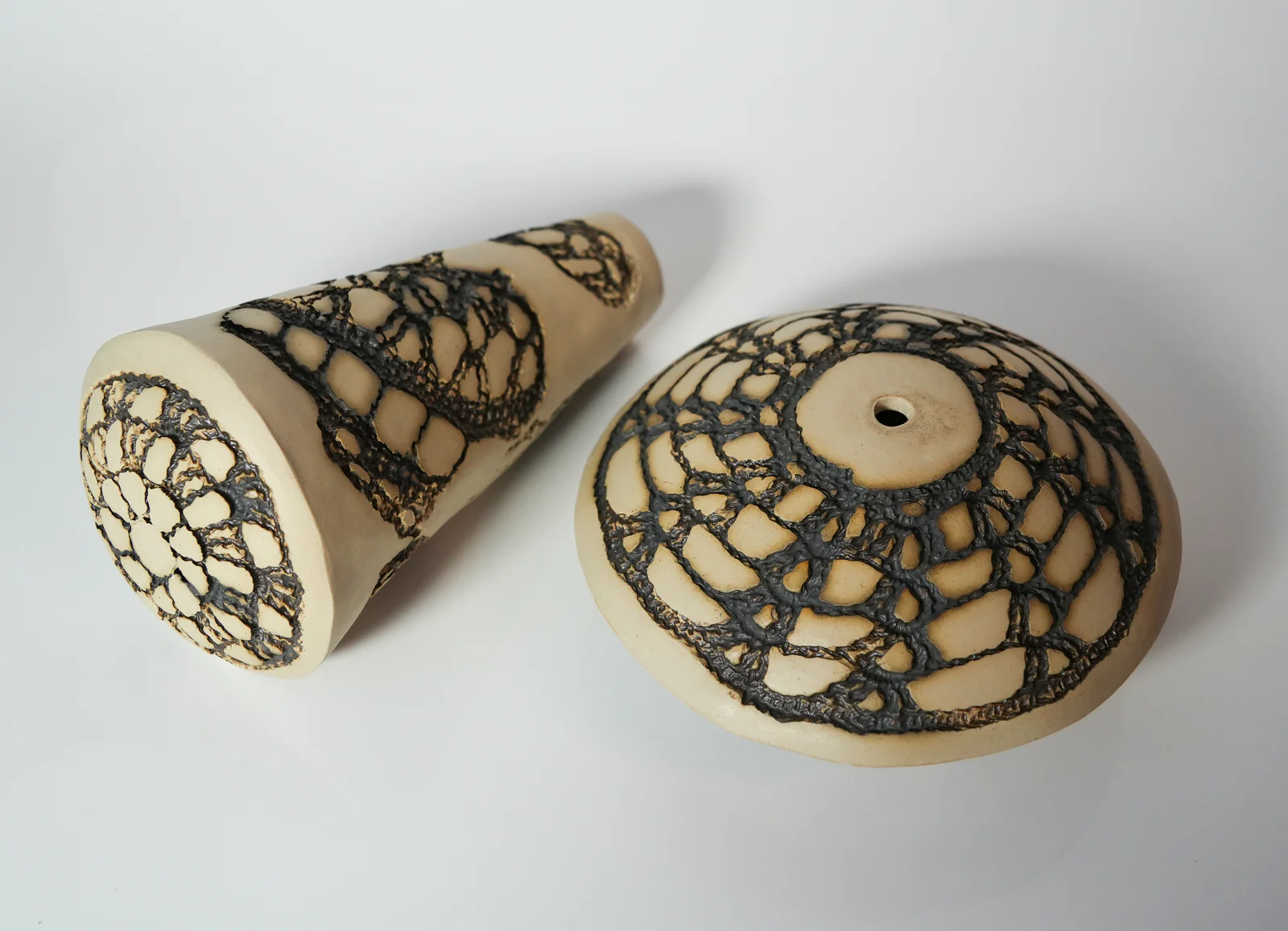 Hana Renko, Trace of Fire, Stoneware, oxides, glazed insides, 2026