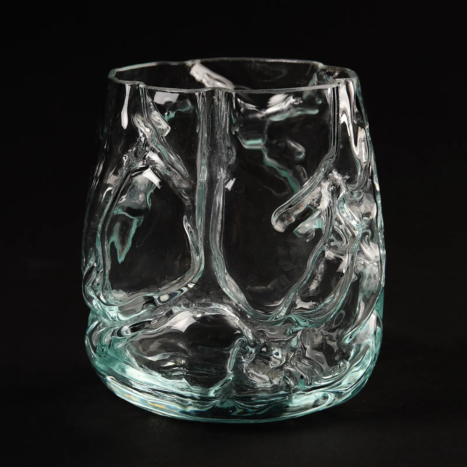 Hana Renko, Traces of Life, Blown glass, 2024