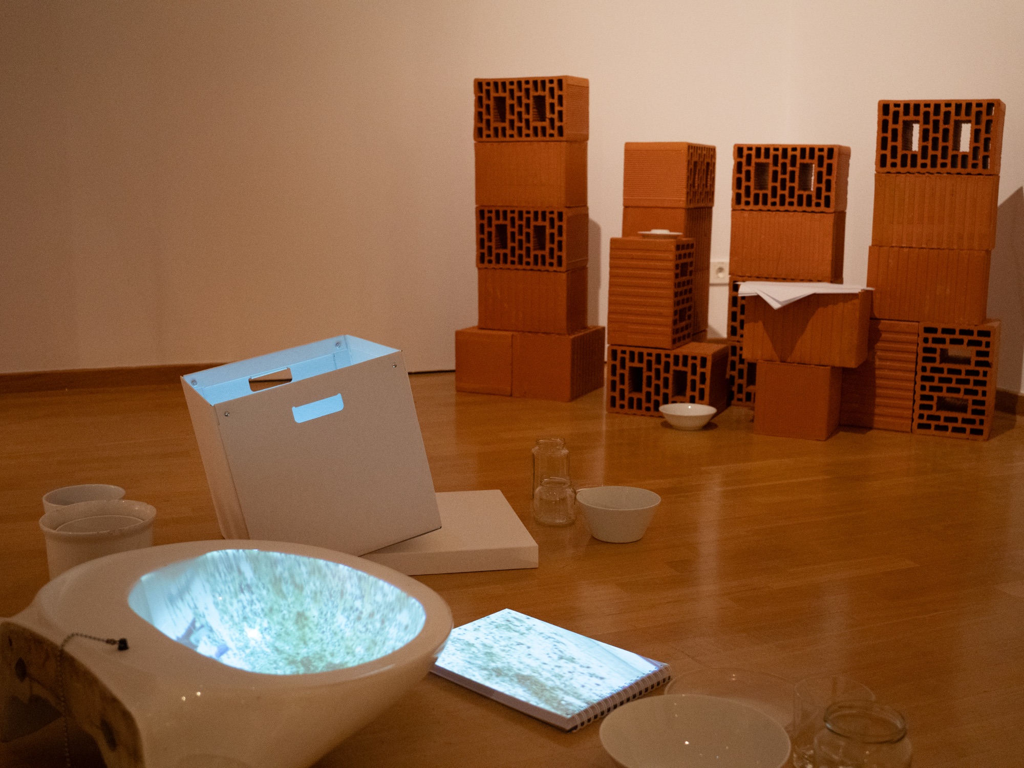 Hana Renko, White Trace, Spatial installation; video, sound, found objects, quarry waste material, 2026